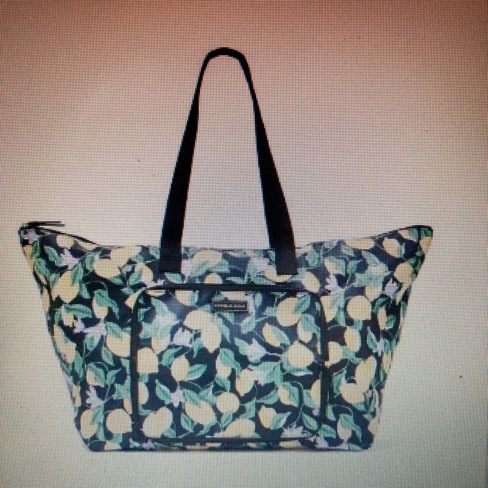 New Victoria's Secret lemon getaway packable weekender tote